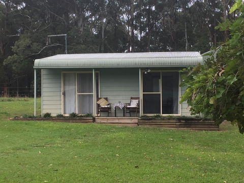 A Peaceful Cabin In The Country - Schoolies Week Accommodation 5