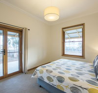 Flinders Bush Retreats - Schoolies Week Accommodation