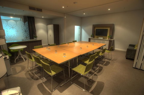 Walkers Arms Hotel - Schoolies Week Accommodation 7