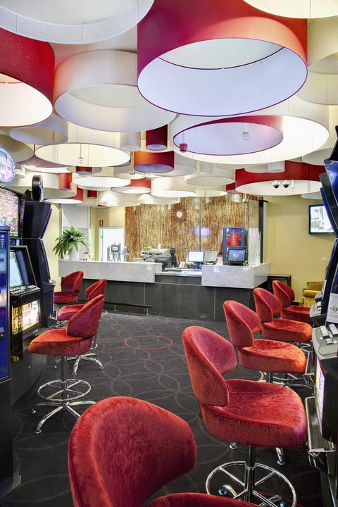 Walkers Arms Hotel - Schoolies Week Accommodation 6