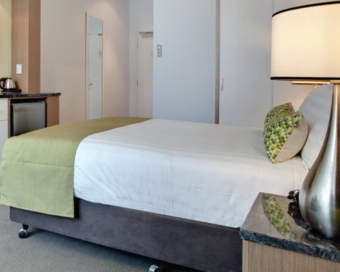 Walkers Arms Hotel - Schoolies Week Accommodation 13