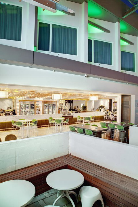 Walkers Arms Hotel - Schoolies Week Accommodation 14
