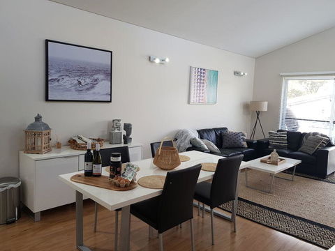 Villa Sedici @ Cape Villas Dunsborough - Schoolies Week Accommodation 32