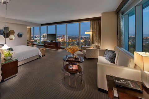 Crown Towers Perth - Schoolies Week Accommodation 21