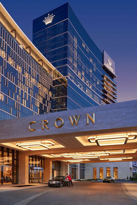 Crown Towers Perth - Schoolies Week Accommodation 8