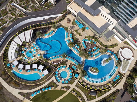 Crown Towers Perth - Schoolies Week Accommodation 2