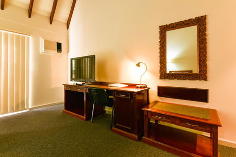 Sanno Marracoonda Perth Airport Hotel - Schoolies Week Accommodation 14