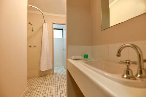 Sanno Marracoonda Perth Airport Hotel - Schoolies Week Accommodation 24