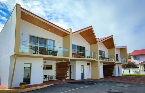 Pelicans Albany Middleton Beach - Schoolies Week Accommodation 1