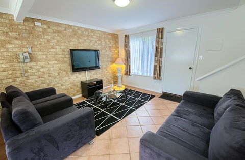 Pelicans Albany Middleton Beach - Schoolies Week Accommodation 29