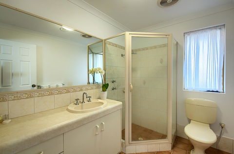 Pelicans Albany Middleton Beach - Schoolies Week Accommodation 36