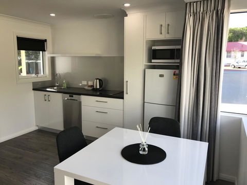 Pelicans Albany Middleton Beach - Schoolies Week Accommodation 20