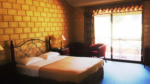 Karri Forest Motel - Schoolies Week Accommodation 33