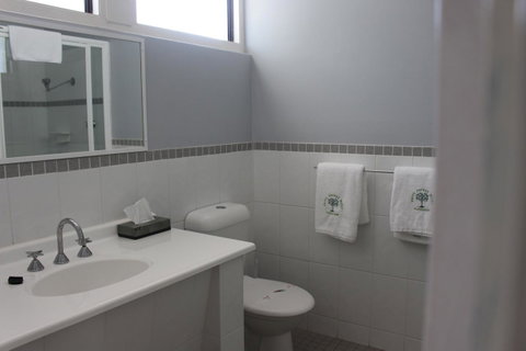 Karri Forest Motel - Schoolies Week Accommodation 40