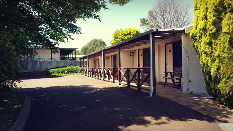 Karri Forest Motel - Schoolies Week Accommodation 4