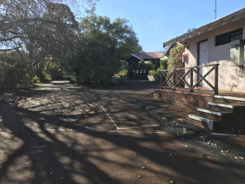 Karri Forest Motel - Schoolies Week Accommodation 9