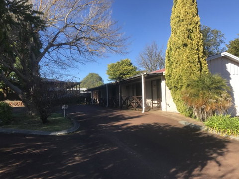 Karri Forest Motel - Schoolies Week Accommodation 5