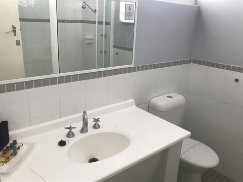 Karri Forest Motel - Schoolies Week Accommodation 17
