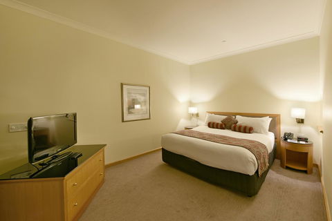 Duxton Hotel Perth - Schoolies Week Accommodation 10