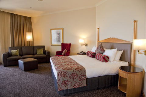 Duxton Hotel Perth - Schoolies Week Accommodation 40