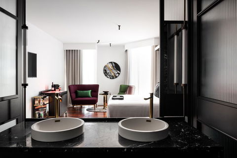 QT Perth - Schoolies Week Accommodation 27
