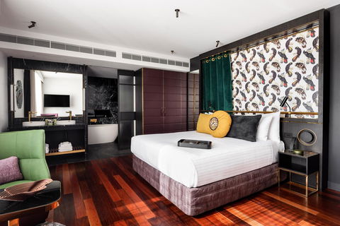 QT Perth - Schoolies Week Accommodation 29