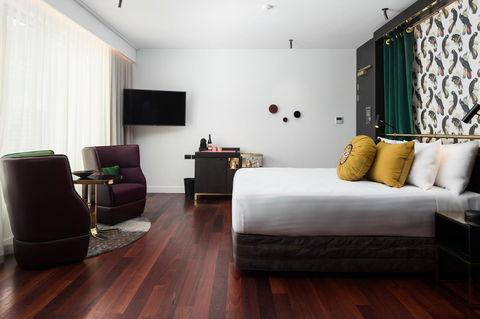QT Perth - Schoolies Week Accommodation 9