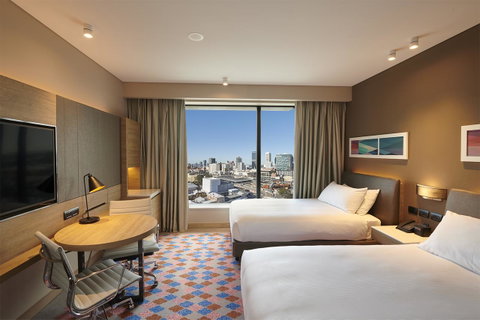 Doubletree By Hilton Perth Northbridge - Schoolies Week Accommodation 9