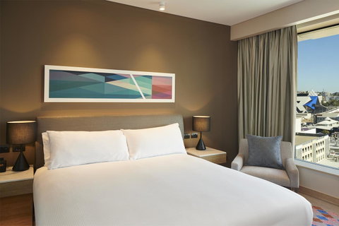 Doubletree By Hilton Perth Northbridge - Schoolies Week Accommodation 11