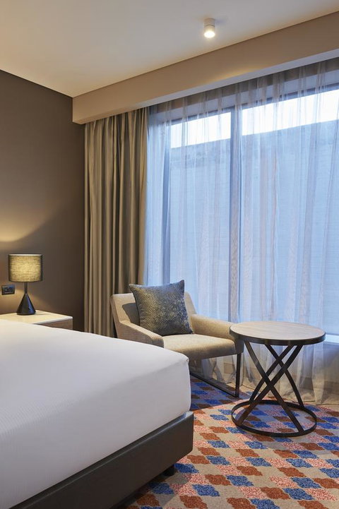 Doubletree By Hilton Perth Northbridge - Schoolies Week Accommodation 3