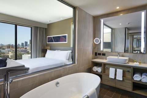 Doubletree By Hilton Perth Northbridge - Schoolies Week Accommodation 16