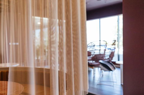 Pan Pacific Perth - Schoolies Week Accommodation 32