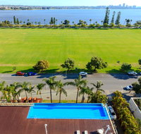 Crowne Plaza Perth - Schoolies Week Accommodation