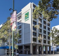 Quality Hotel Ambassador Perth - Schoolies Week Accommodation