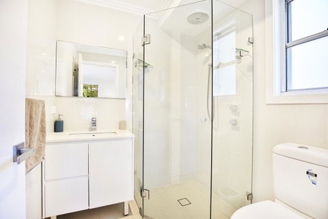 Calming Waters - Pet Friendly - Community Pool - Schoolies Week Accommodation 22