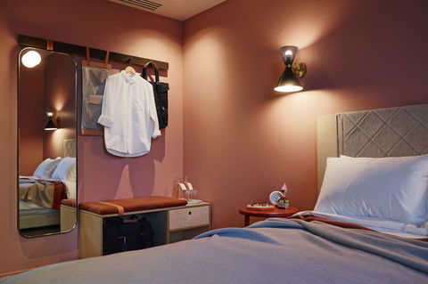 Alex Hotel - Schoolies Week Accommodation 27