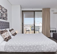 Central City Exclusive Apartments - Schoolies Week Accommodation