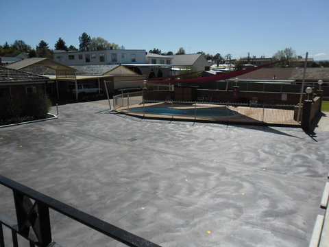 Ben Chifley Motor Inn - Schoolies Week Accommodation 36