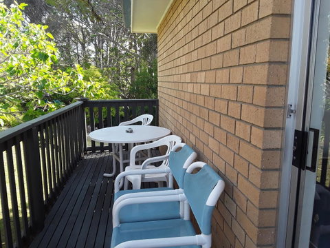 Narooma Golfers Lodge - Schoolies Week Accommodation 18