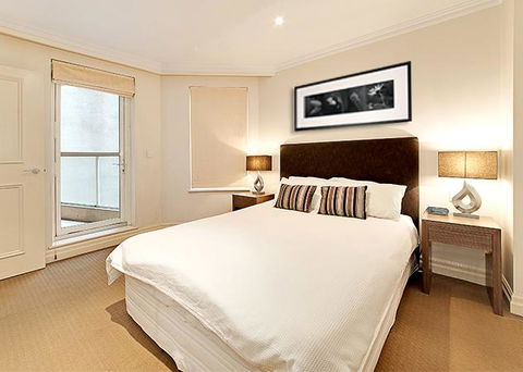 Wyndel Apartments Sydney CBD - Bond - Schoolies Week Accommodation 2