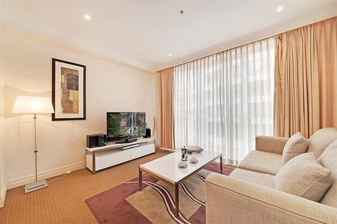 Wyndel Apartments Sydney CBD - Bond - Schoolies Week Accommodation 10