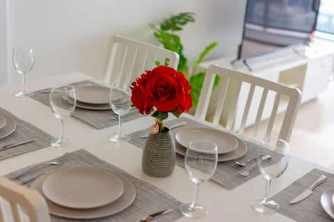 High Rise Apt In Heart Of Sydney Wt Harbour View - Schoolies Week Accommodation 20