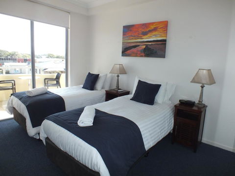 Pacific Marina Apartments - Schoolies Week Accommodation 42