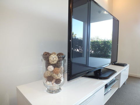 Pacific Marina Apartments - Schoolies Week Accommodation 38
