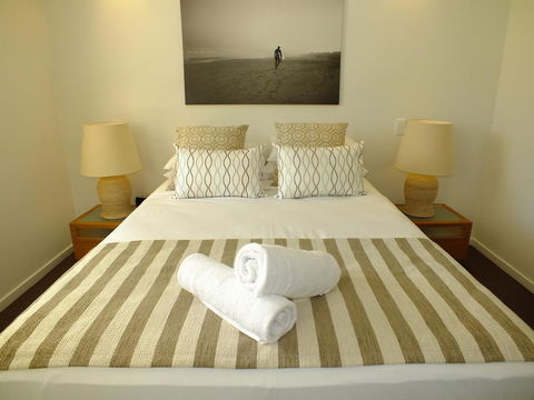 Pacific Marina Apartments - Schoolies Week Accommodation 14