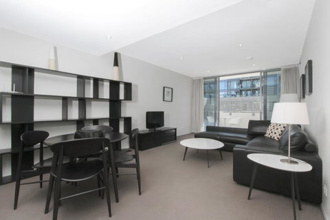 Lakefront 116 Kingston ACT - Schoolies Week Accommodation 21