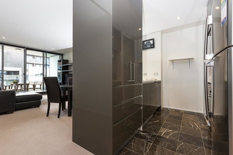 Lakefront 116 Kingston ACT - Schoolies Week Accommodation 12