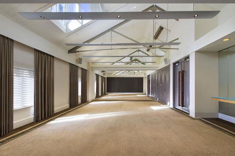 The Fullerton Hotel Sydney - Schoolies Week Accommodation 25