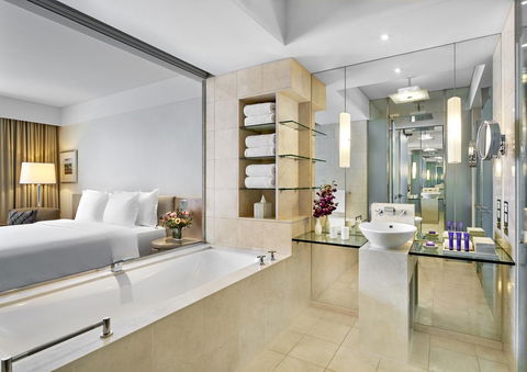 The Fullerton Hotel Sydney - Schoolies Week Accommodation 2