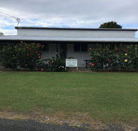 Hat Head Beach Cottage 1 - Schoolies Week Accommodation